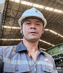 Show the members of the Botek machinery team